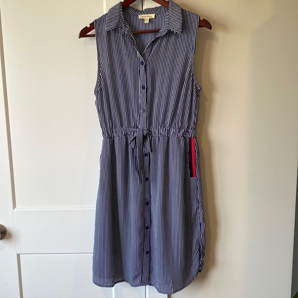 Stripped Dress with Pockets! - Picture 1 of 3